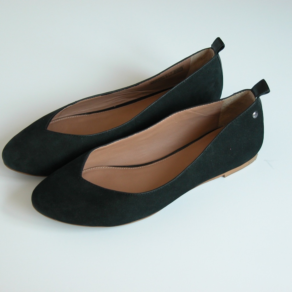 UGG Black Leather Suede “Lynley” Ballerina SZ 7 - Picture 3 of 7